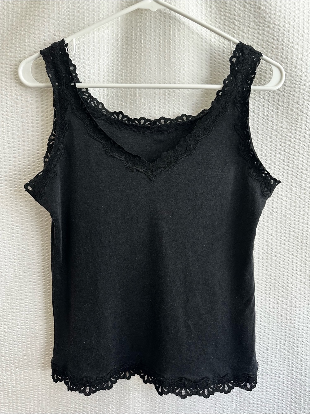 Norm Thompson Women’s Black Silk Cotton Lace Trim Tank Top Size: Medium